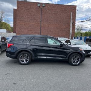 FORD EXPLORER XLT - 10