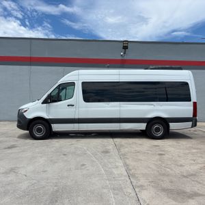 2021 Mercedes-BENZ SPRINTER 2500 照片 3