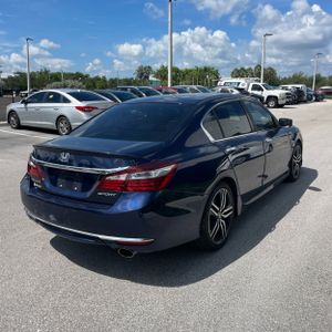 2017 Honda ACCORD SPORT — фото 8
