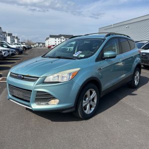 FORD ESCAPE SE - 1