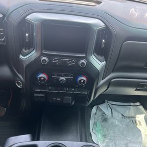 2022 Chevrolet SILVERADO 2500HD LT — миниатюра 37