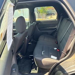 2010 FORD ESCAPE XLT 照片 33