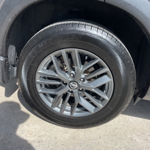 2021 Nissan ROGUE S — миниатюра 19