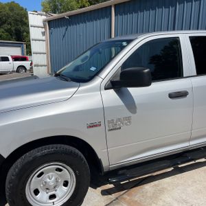 صورة 2 لـ 2019 RAM 1500 CLASSIC TRADESMAN