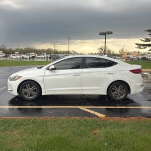 HYUNDAI ELANTRA VALUE EDITION - 3