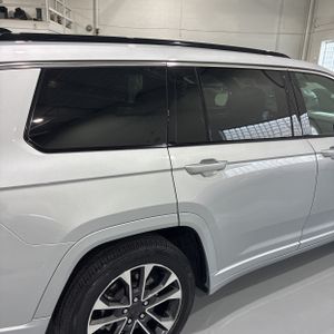 JEEP GRAND CHEROKEE L OVERLAND - 9