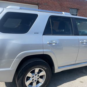 TOYOTA 4RUNNER - 8