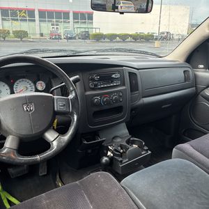 صورة مصغرة 33 لـ 2005 Dodge RAM 1500 SLT/LARAMIE