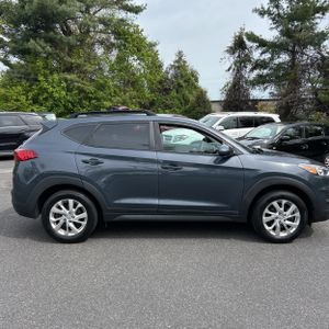 HYUNDAI TUCSON - 10