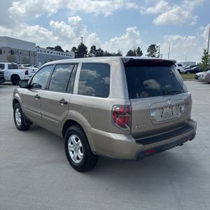HONDA PILOT LX - 5