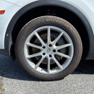 2019 Porsche CAYENNE S 照片 17