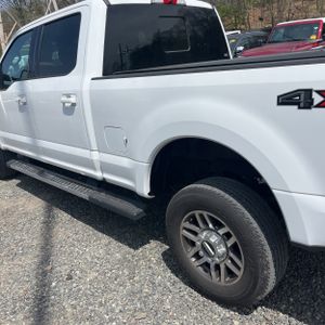 FORD F-250 SUPER DUTY LARIAT - 6