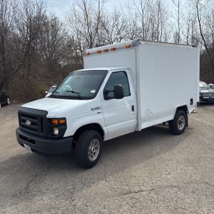 FORD E-350 CUTAWAY - 1