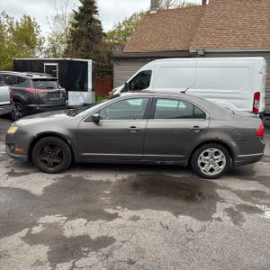 FORD FUSION SE - 3