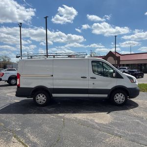 FORD TRANSIT 250 - 10