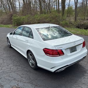 MERCEDES-BENZ E-CLASS - 5