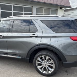 FORD EXPLORER LIMITED - 5