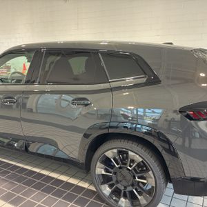2026 BMW XM LABEL photo 6