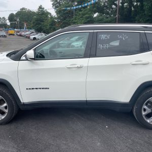 صورة 4 لـ 2018 JEEP COMPASS LIMITED