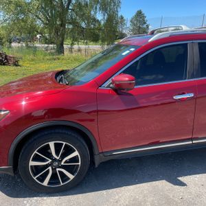 2019 Nissan ROGUE SL 照片 2