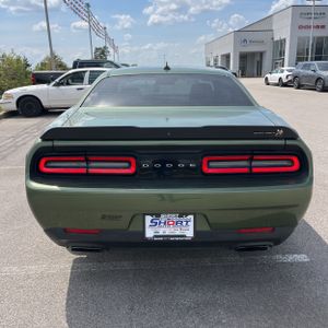 DODGE CHALLENGER - 7