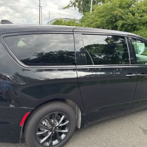 2024 Chrysler PACIFICA HYBRID S APPEARANCE PKG 照片 9