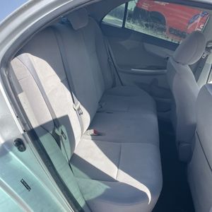 2010 Toyota COROLLA LE — миниатюра 35