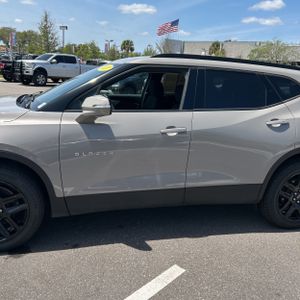 CHEVROLET BLAZER LT - 4