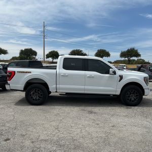 صورة 10 لـ 2022 FORD F-150 TREMOR