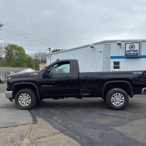 CHEVROLET SILVERADO - 2