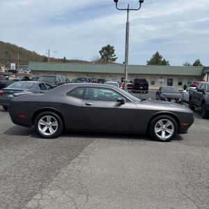 DODGE CHALLENGER SXT - 10