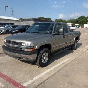 CHEVROLET SILVERADO 2500 - 1