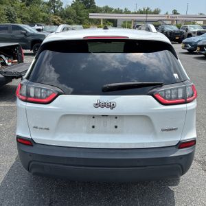 2019 JEEP CHEROKEE LATITUDE PLUS 照片 6