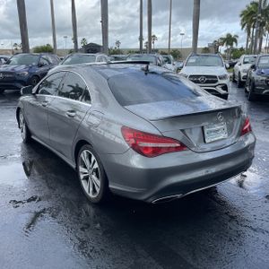 Mercedes-Benz CLA 250 - 5