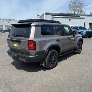 TOYOTA LAND CRUISER - 8