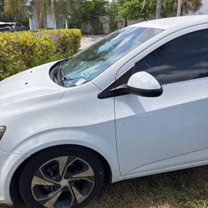 صورة 2 لـ 2017 Chevrolet SONIC PREMIER AUTO