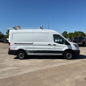 FORD TRANSIT 150 - 10
