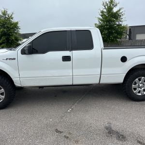 FORD F-150 XL - 4
