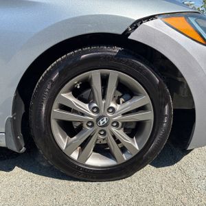 2017 Hyundai ELANTRA SE 缩略图 20