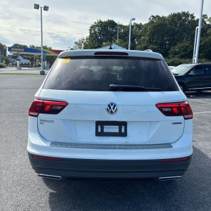 2019 Volkswagen TIGUAN SE 4MOTION — фото 7