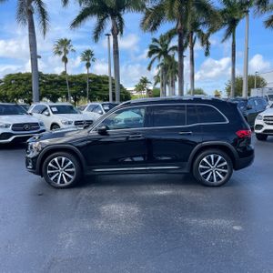 MERCEDES-BENZ GLB - 3