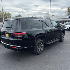 JEEP WAGONEER L SERIES III - 8