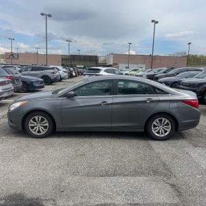 HYUNDAI SONATA GLS - 3