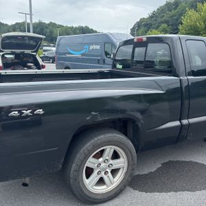 صورة 9 لـ 2010 Dodge DAKOTA BIGHORN/LONESTAR