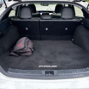 صورة مصغرة 37 لـ 2016 Toyota PRIUS TWO