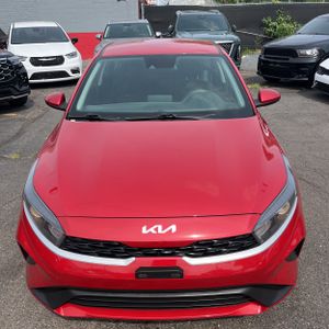 2023 KIA FORTE LXS thumbnail 15