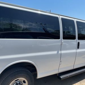 CHEVROLET EXPRESS LT 3500 - 7