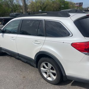 SUBARU OUTBACK PREMIUM - 6