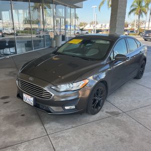 FORD FUSION SE - 1