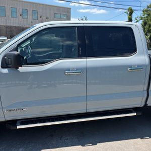 FORD F-150 XLT - 4